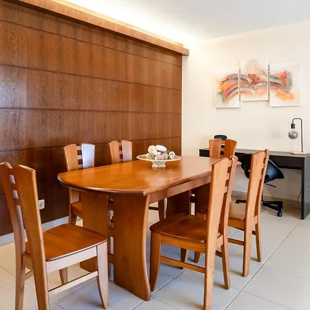 Seaside 3bdr Flat In Salgados With Pool By Lovelystay Lägenhet Guia (Faro)