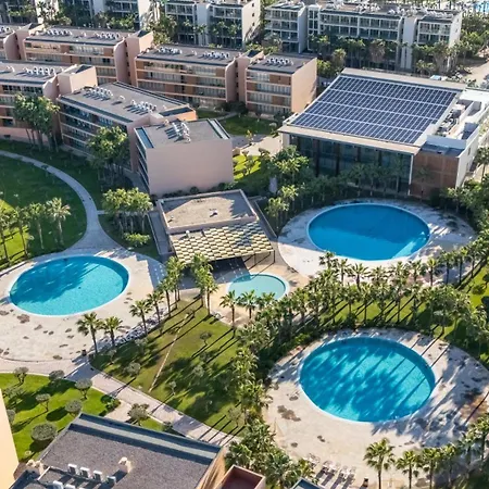 Appartement Seaside 3bdr Flat In Salgados With Pool By Lovelystay