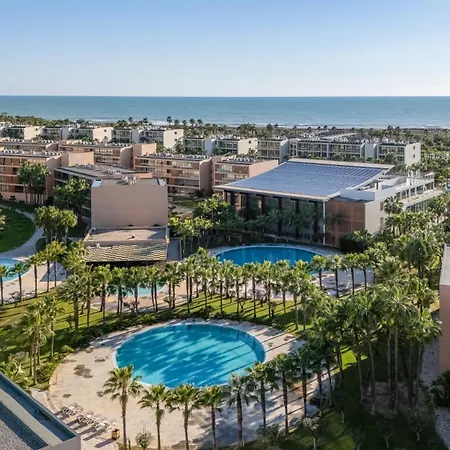 Seaside 3bdr Flat In Salgados With Pool By Lovelystay Lägenhet *